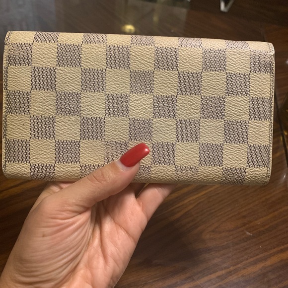 LouisVuitton Long Snap Wallet - Picture 3 of 11